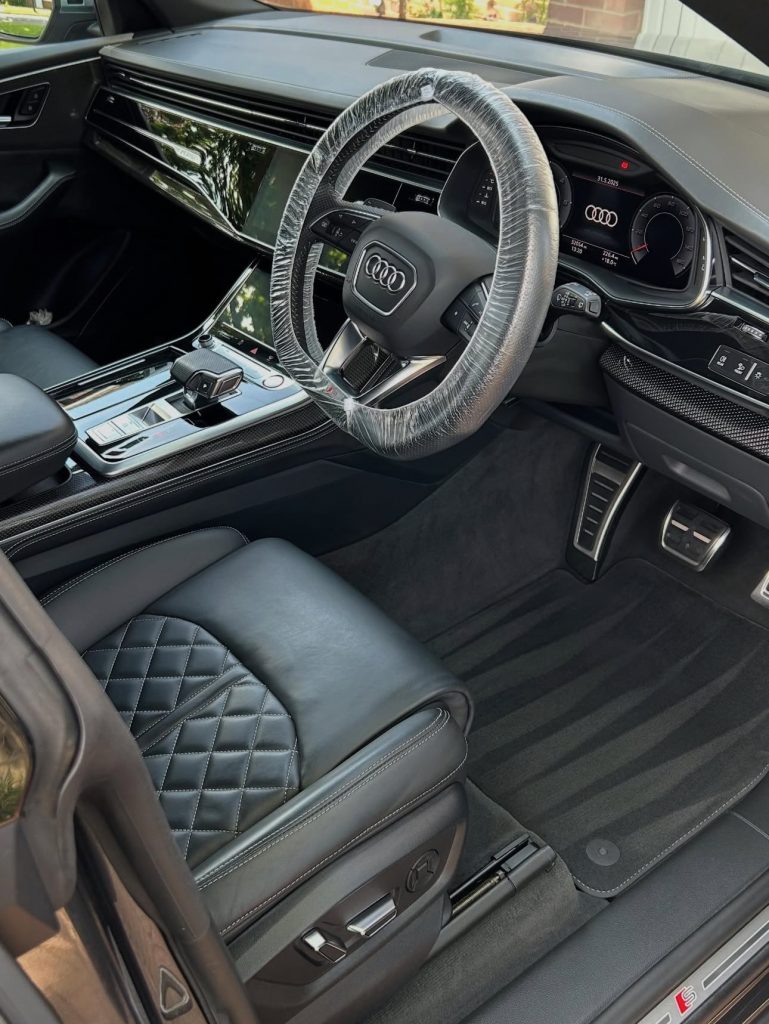 Audi RSQ8 deep clean in Crawley after picture